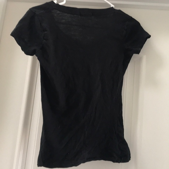 F21 Black Tee - Picture 2 of 2